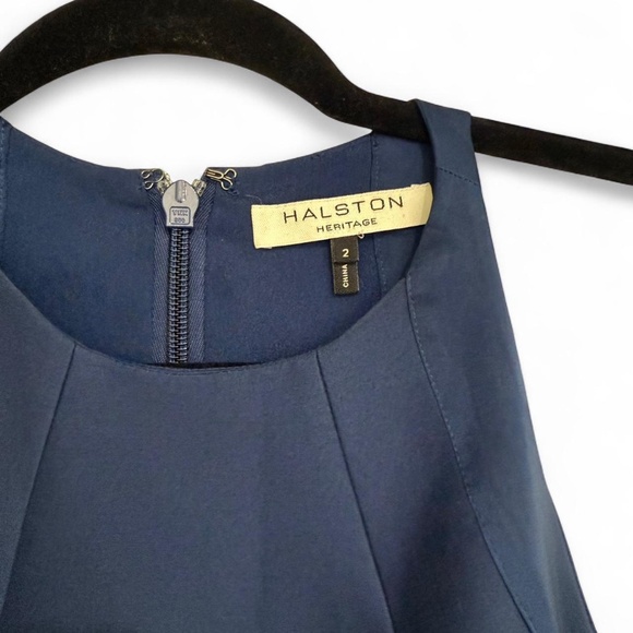 Halston Women's Blue and Navy Formal - Picture 6 of 6